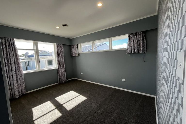 Photo of property in 51 Power Street, Levin, 5510