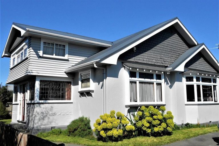 Photo of property in 110 Rattray Street, Riccarton, Christchurch, 8041