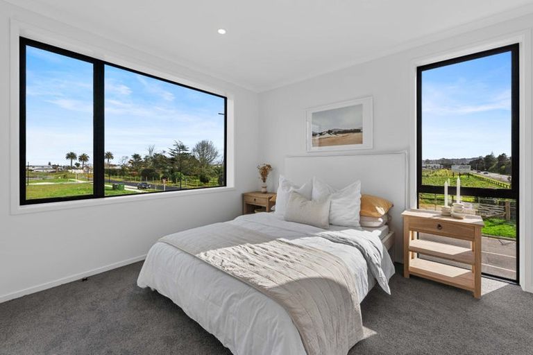 Photo of property in 1 Paapaakiri Loop, Takanini, 2112