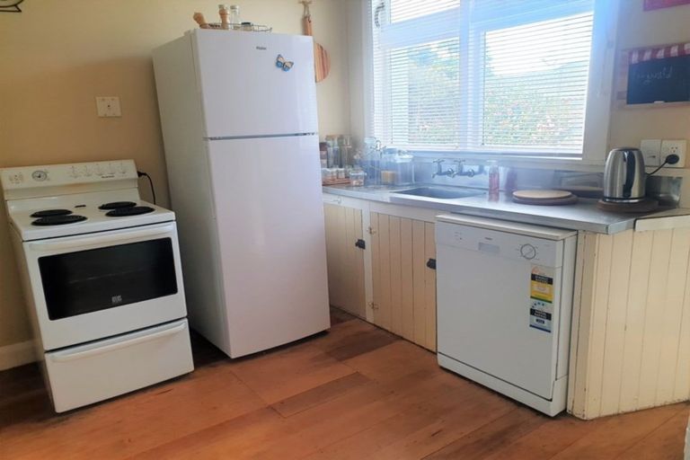 Photo of property in 2 King Street, Dannevirke, 4930