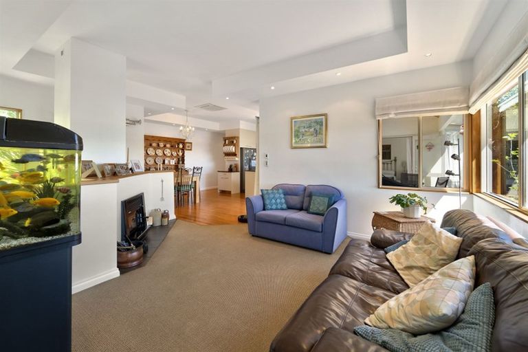 Photo of property in 53 Duncansby Road, Stanmore Bay, Whangaparaoa, 0932