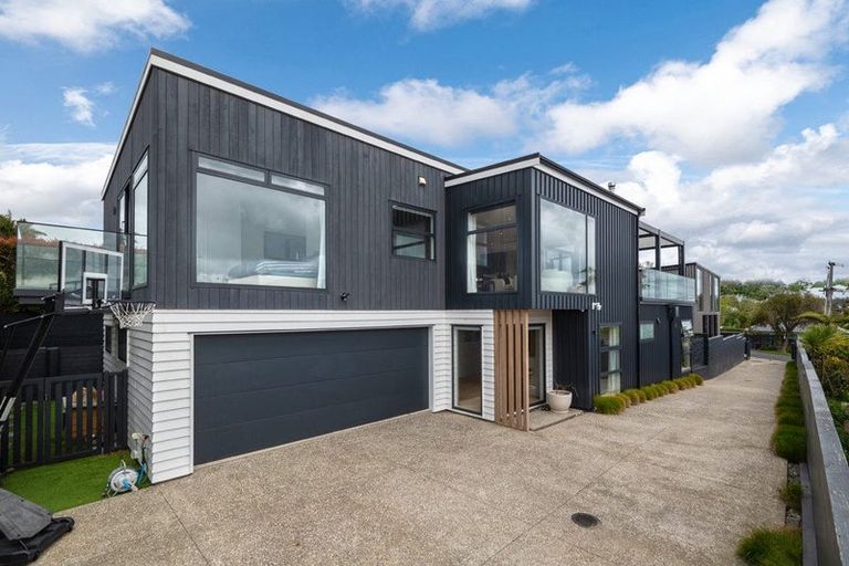 Photo of property in 61a Castor Bay Road, Castor Bay, Auckland, 0620