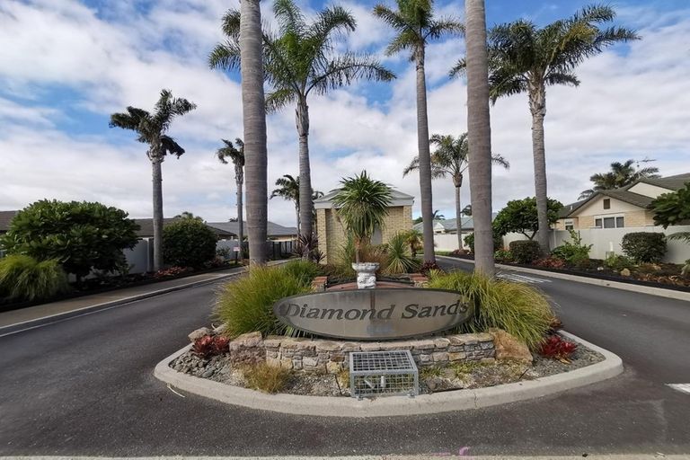 Photo of property in Diamond Sands, 41/644 Grenada Street, Papamoa Beach, Papamoa, 3118