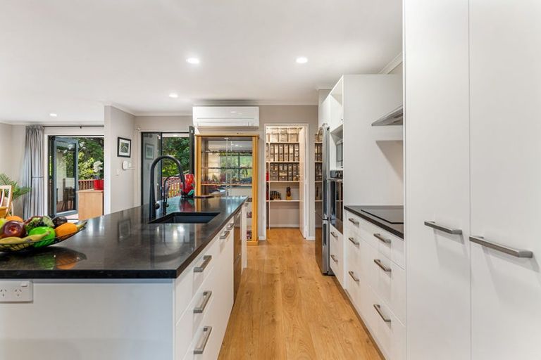 Photo of property in 42 Hungry Creek Road, Puhoi, Warkworth, 0983