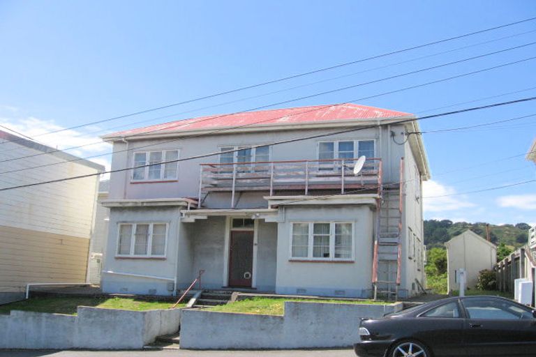 Photo of property in 89 Tasman Street, Mount Cook, Wellington, 6021