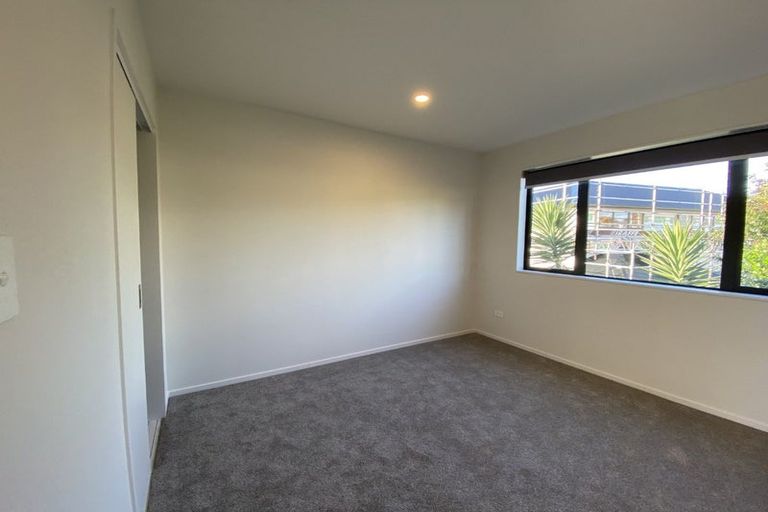 Photo of property in 7/39 Renata Crescent, Te Atatu Peninsula, Auckland, 0610