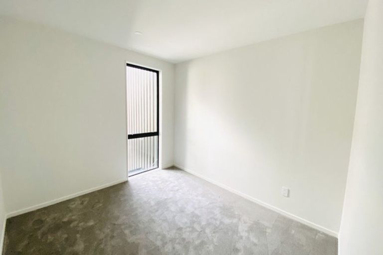 Photo of property in 32b/2 Westgate Drive, Massey, Auckland, 0614
