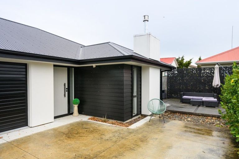 Photo of property in 6 Ngaio Street, West End, Palmerston North, 4412