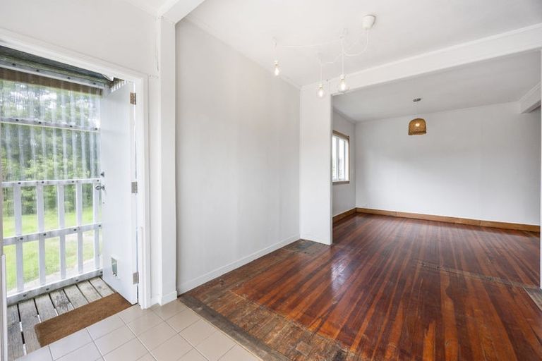 Photo of property in 96d Matua Road, Huapai, Kumeu, 0810