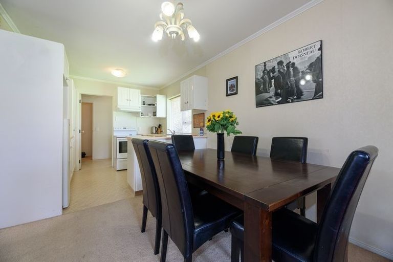 Photo of property in 84 Granville Drive, Massey, Auckland, 0614