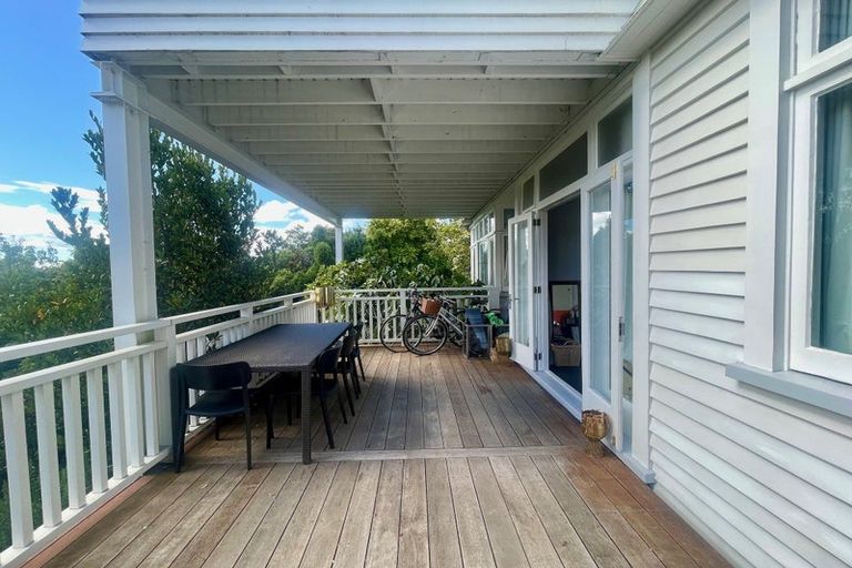 Photo of property in 10 Dyers Pass Road, Cashmere, Christchurch, 8022