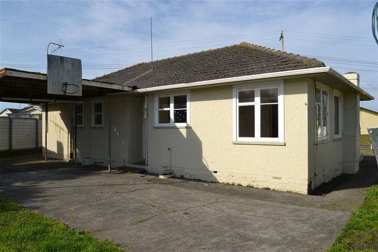 Photo of property in 11a Manuka Street, Castlecliff, Whanganui, 4501