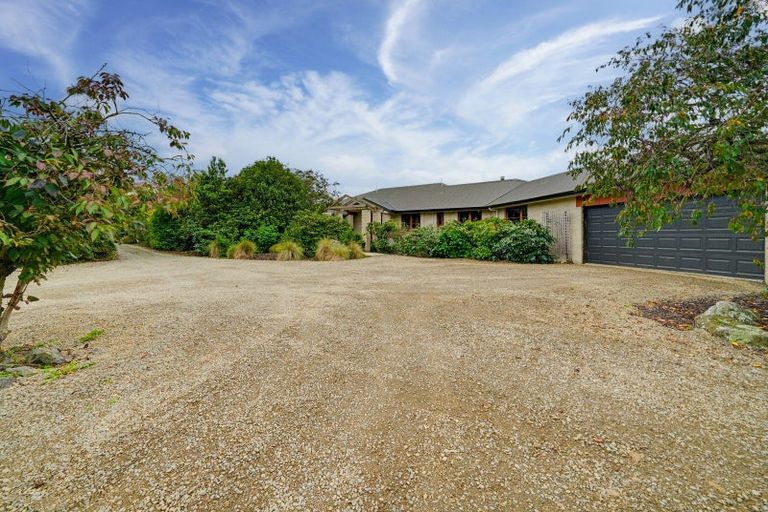 Photo of property in 1402 North Eyre Road, West Eyreton, Rangiora, 7475