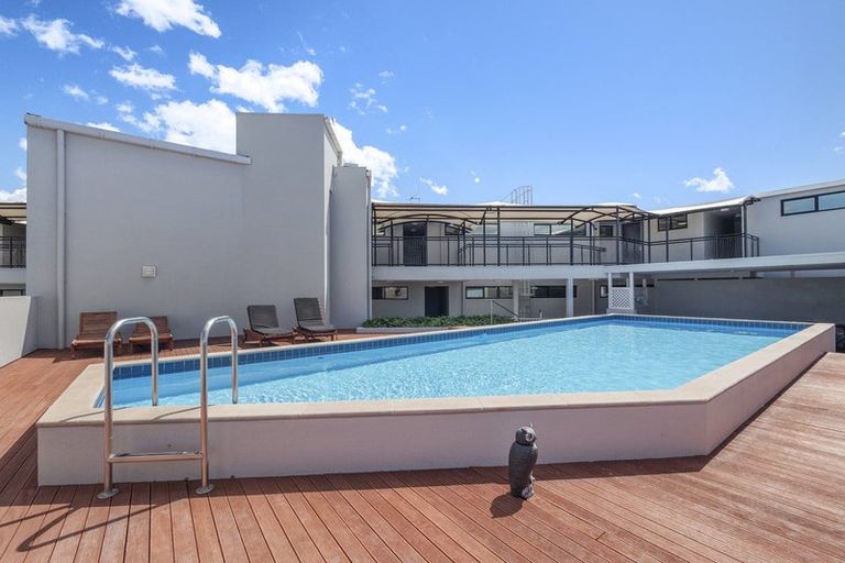 Photo of property in 314 Maunganui Road, Mount Maunganui, 3116
