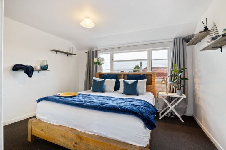 Photo of property in 212 Weston Road, St Albans, Christchurch, 8052