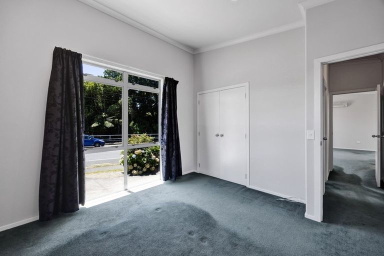 Photo of property in 2/2 Hori Street, Vogeltown, New Plymouth, 4310