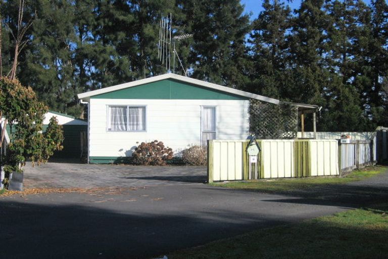 Photo of property in 27 Purcell Place, Melville, Hamilton, 3206