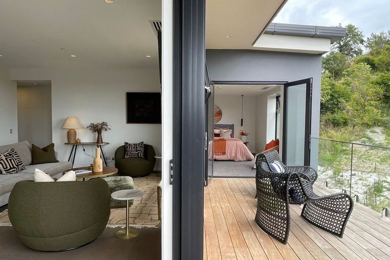 Photo of property in 71 Haven Road, Nelson, 7010