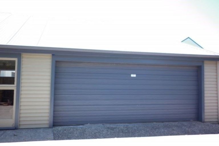 Photo of property in 100 Innes Road, St Albans, Christchurch, 8052