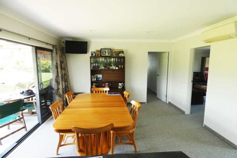 Photo of property in 4 Pukematawai Lane, Levin, 5571