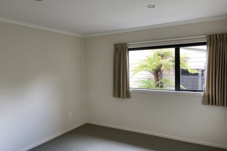 Photo of property in 28a Great North Road, Waipawa, 4210