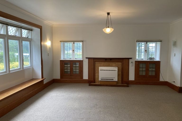 Photo of property in 195 Derwent Street, Island Bay, Wellington, 6023