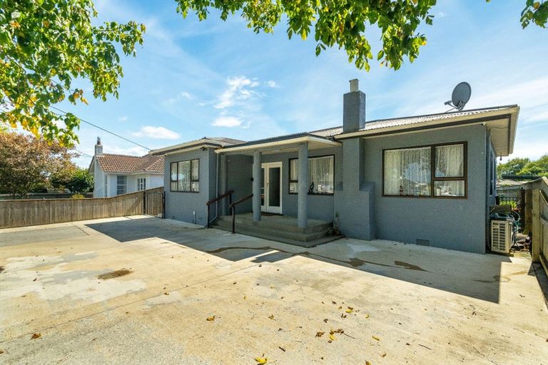 Photo of property in 6 Dudley Street, Levin, 5510