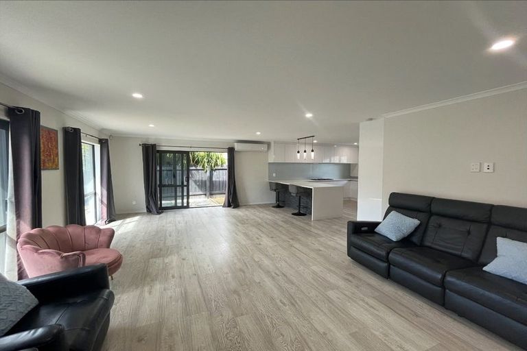 Photo of property in 43a Harania Avenue, Favona, Auckland, 2024