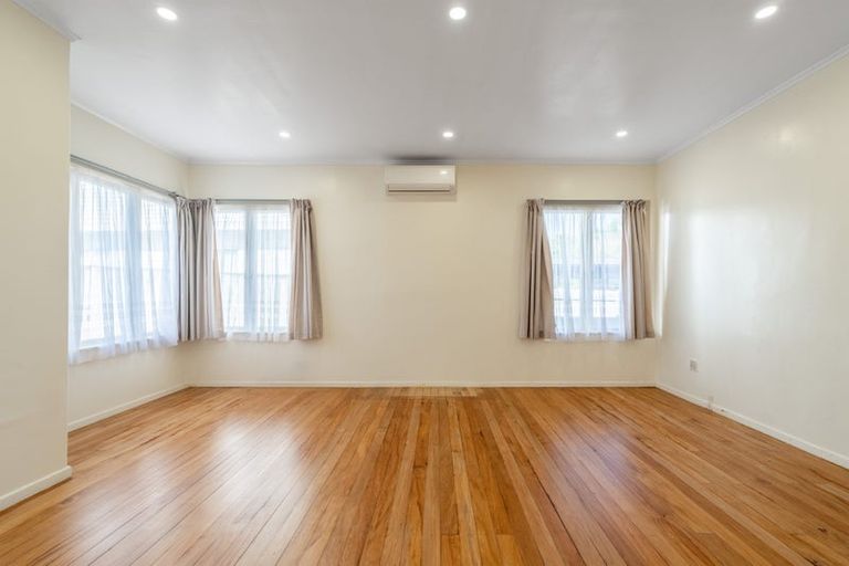 Photo of property in 55a Metcalfe Road, Ranui, Auckland, 0612