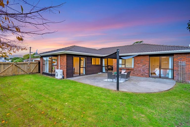 Photo of property in 148 Mazengarb Road, Paraparaumu, 5032