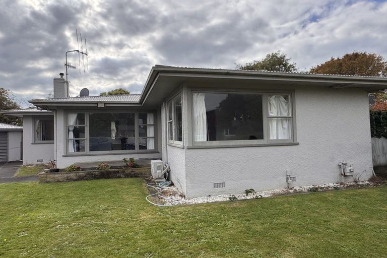 Photo of property in 21 Bond Street, Hokowhitu, Palmerston North, 4410