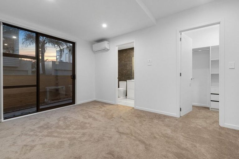 Photo of property in 50c Killarney Street, Takapuna, Auckland, 0622