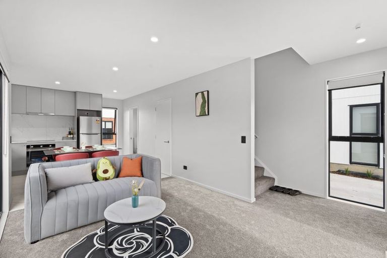 Photo of property in 10/9 Marcroft Street, Woolston, Christchurch, 8062