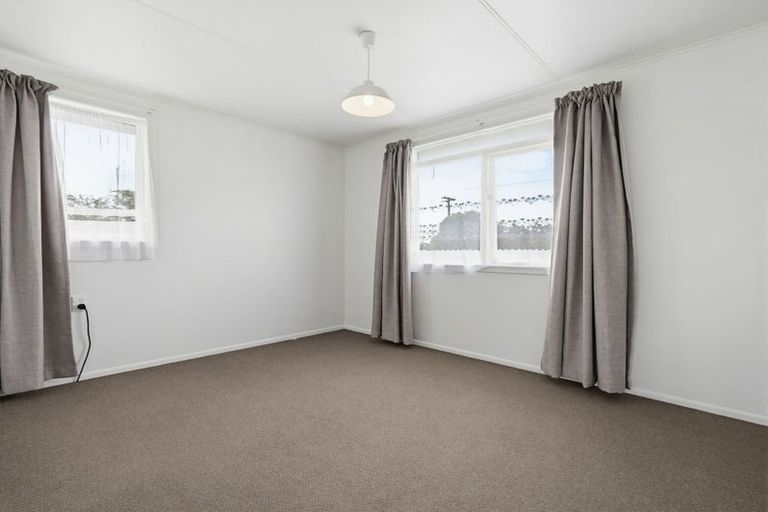 Photo of property in 8 Kahu Street, Utuhina, Rotorua, 3015