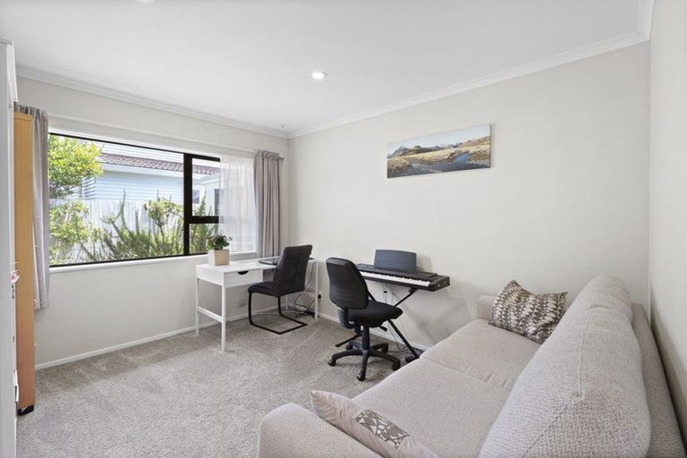 Photo of property in 2/4 Edward Avenue, Otara, Orewa, 2023