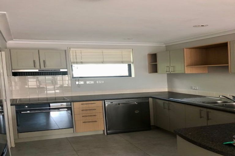 Photo of property in 11/8 Monte Cassino Place, Birkdale, Auckland, 0626