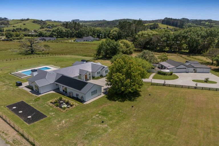 Photo of property in 62 Escott Road, Dairy Flat, Albany, 0794