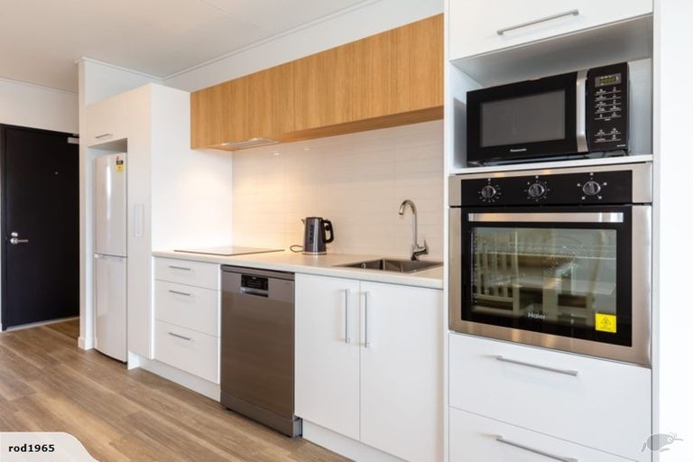 Photo of property in The Terraces, 36d/2 Welles Street, Christchurch Central, Christchurch, 8011