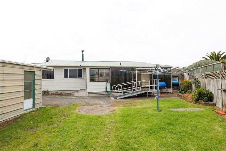 Photo of property in 20 Thomas Place, Foxton Beach, Foxton, 4815