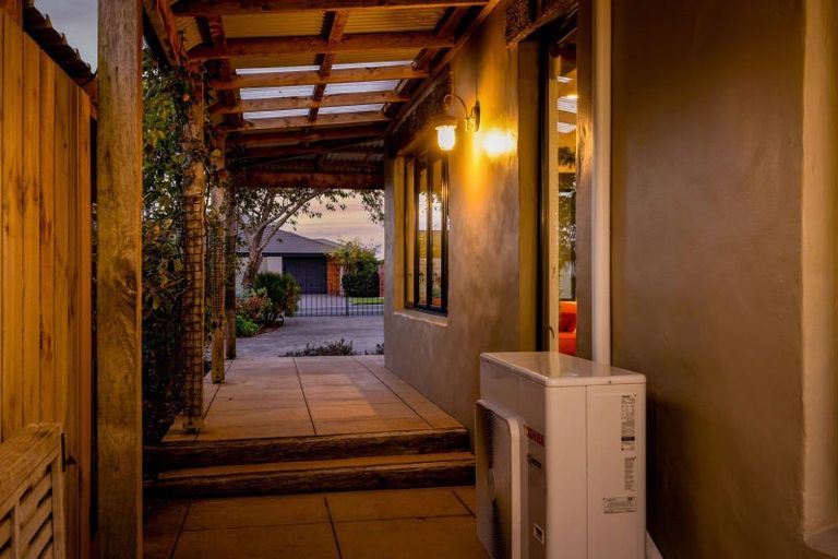 Photo of property in 35 Maire Street, Hawera, 4610