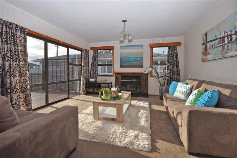 Photo of property in 216a Sturges Road, Henderson, Auckland, 0612