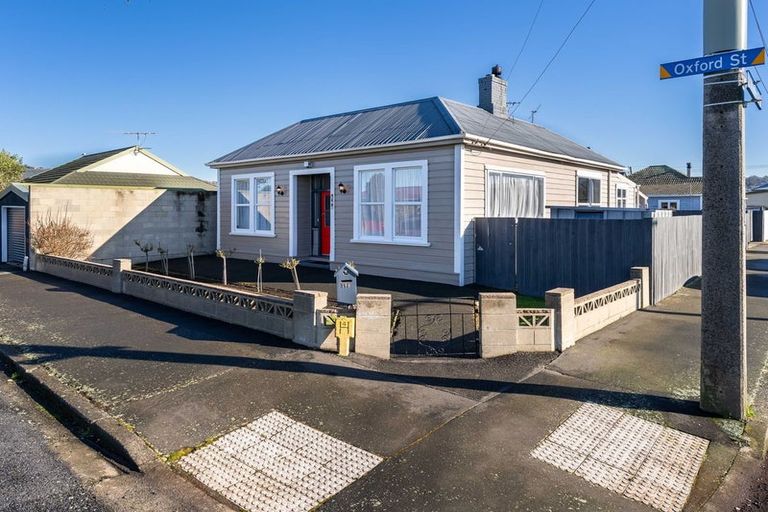Photo of property in 196 Oxford Street, South Dunedin, Dunedin, 9012