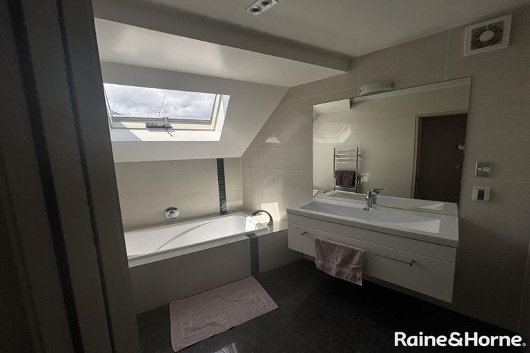 Photo of property in 6 Grace Avenue, Mount Maunganui, 3116