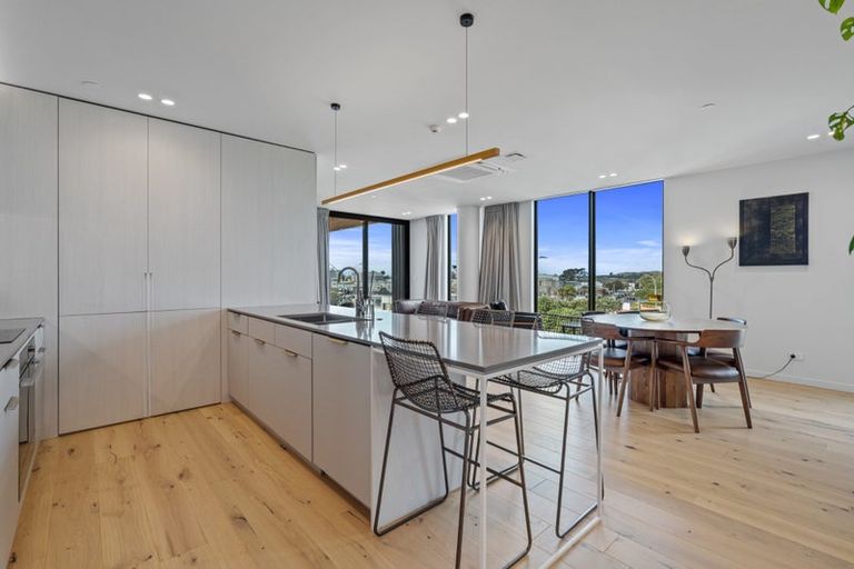 Photo of property in 303/359 Cameron Road, Tauranga, 3110