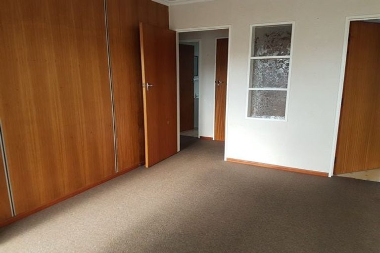 Photo of property in 67 Pitama Road, Awapuni, Palmerston North, 4412