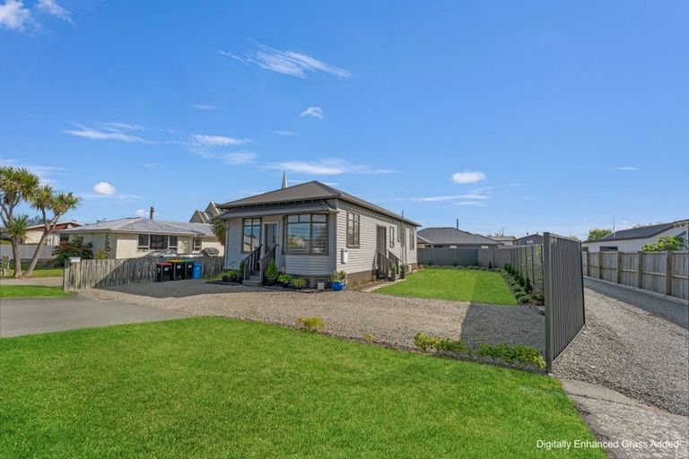Photo of property in 35 Rayner Street, Temuka, 7920