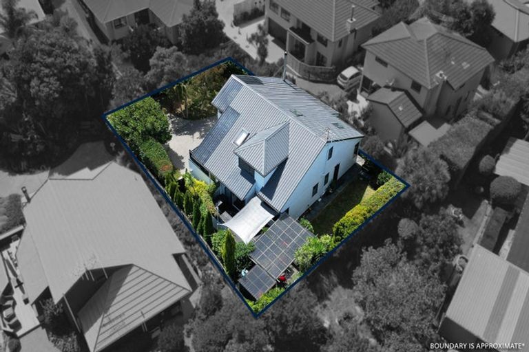 Photo of property in 2/58 Drake Street, Howick, Auckland, 2014