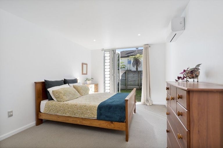 Photo of property in 217a East Coast Road, Campbells Bay, Auckland, 0620