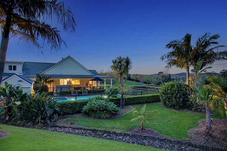 Photo of property in 41 Retreat Road, Haruru, 0204