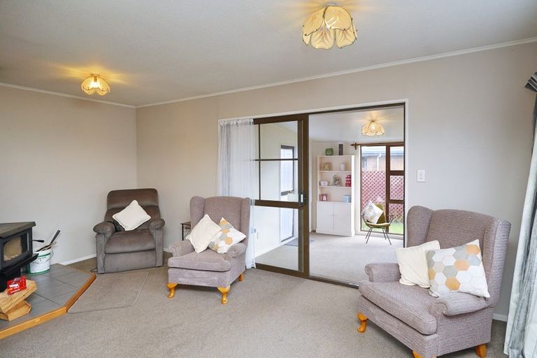 Photo of property in 44c Woodend Road, Woodend, 7610